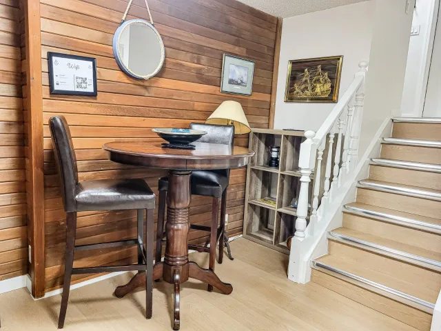 Nautical Nook - Legal Suite near Foothills Hospital